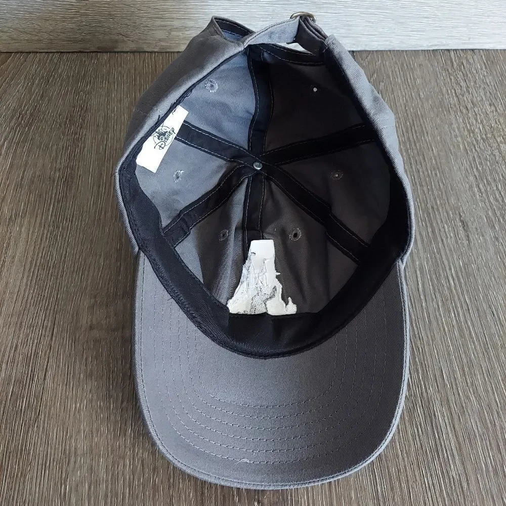 Walt Disney and Mickey Mouse Statue Silhouette Baseball Cap Hat in Gray